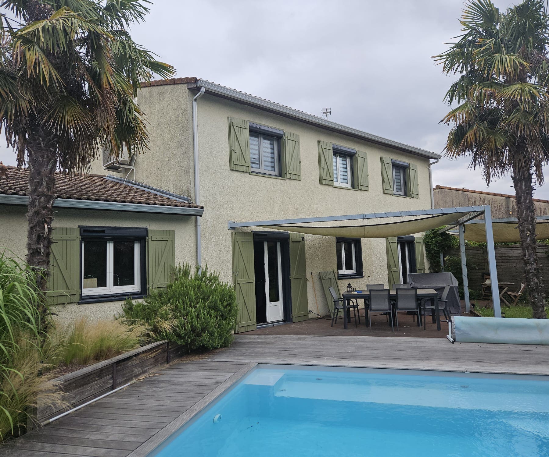 VR Solaire AVEC MOUSTIQUAIRE-Coffre Quart de Rond-RAL 7016 Gris Anthracite